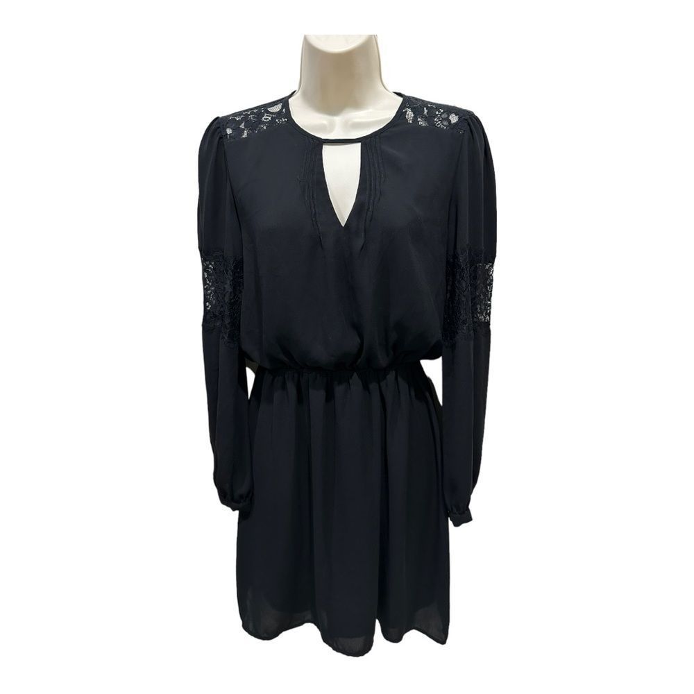 ⭐️ EXPRESS BLACK LACE DRESS-  MIDI STRETCHY- LONG SLEEVE - SIZE SMALL ⭐️